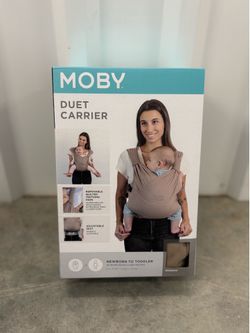Moby Duet Carrier