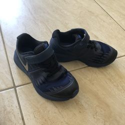 Nike boys sneakers size 12