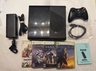 Xbox 360 Halo Bundle ( 16GB USB )