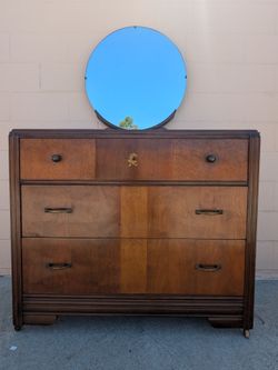 Vintage dresser