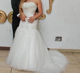 Wedding dress