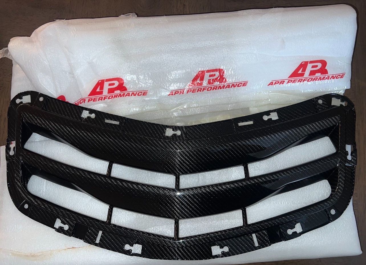 Brand New APR Performance 2016-2019 Cadillac ATV-V Hood Vent
