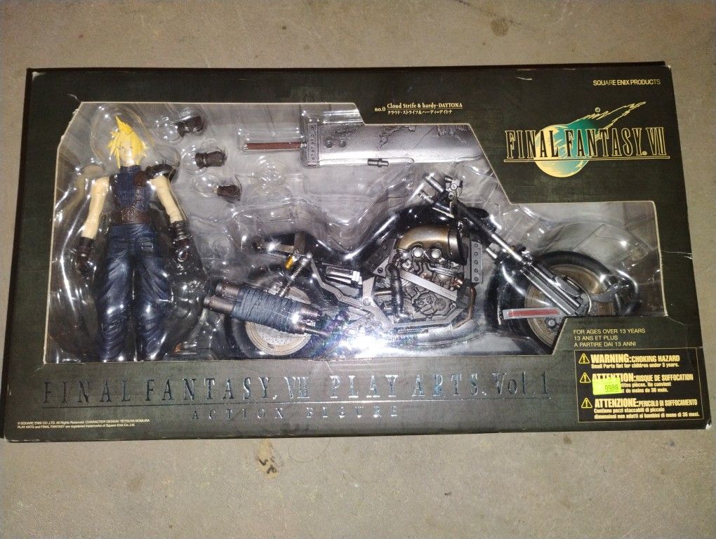 Final Fantasy VII Cloud Strife Figure Collectible, Unopened