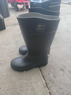 Steal Toe Rain Boots Size 9 Men