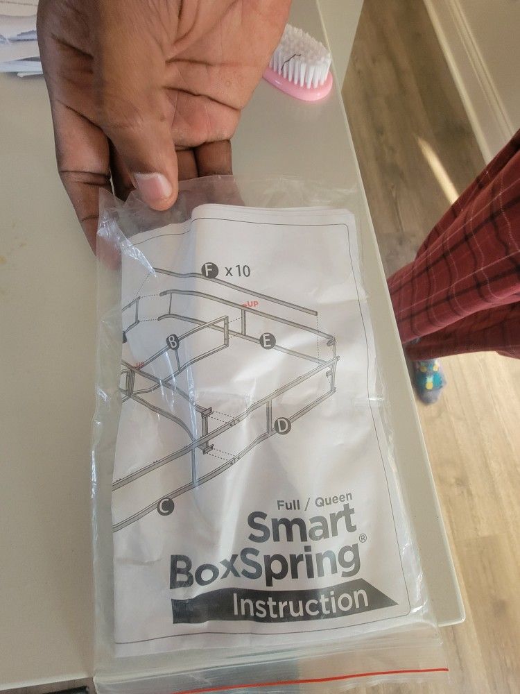 BRAND NEW!!! Queen/full Metal Box Spring