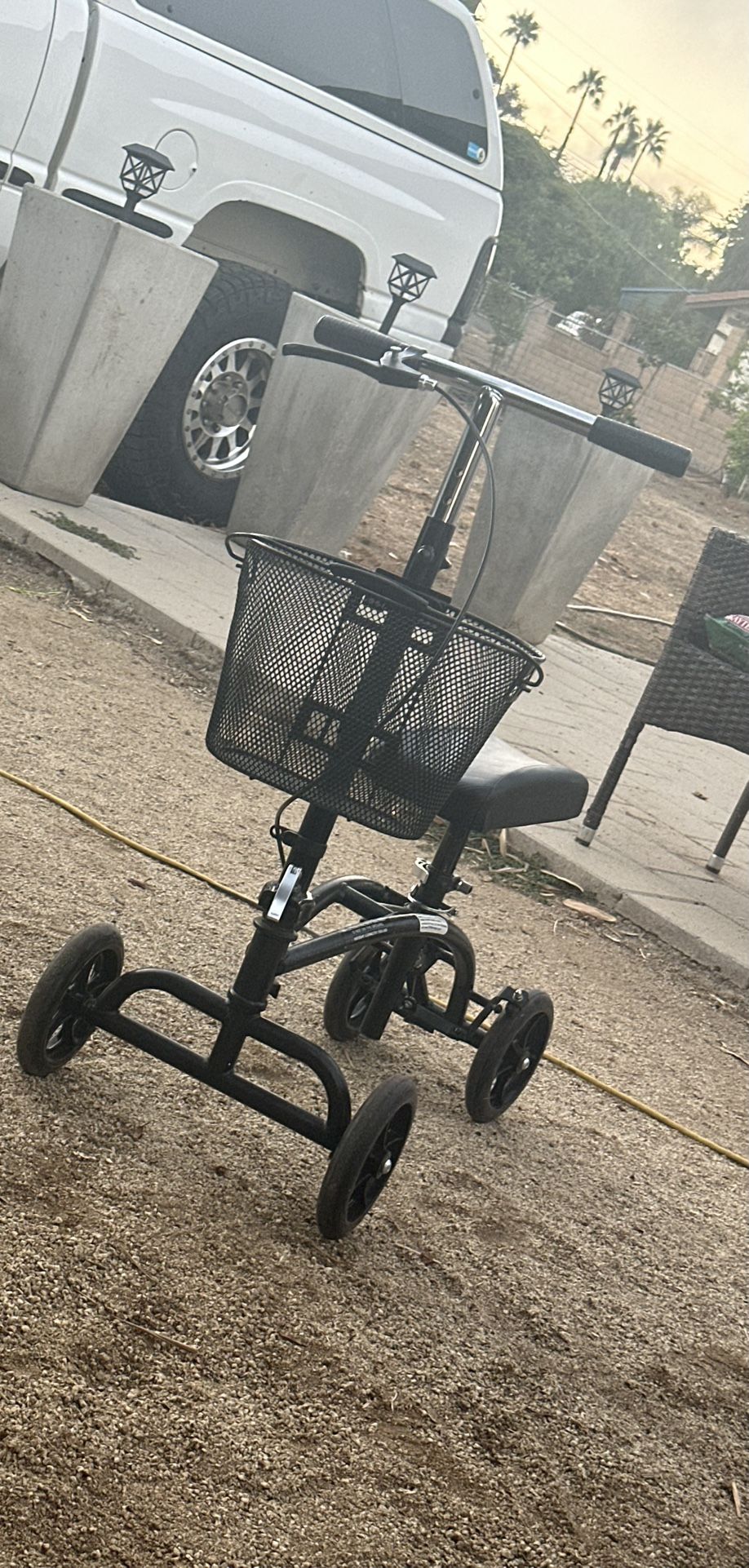 Knee Scooter