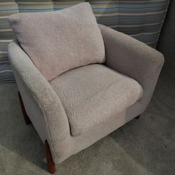 Threshold x Studio McGee Elroy Sherpa Accent Chair