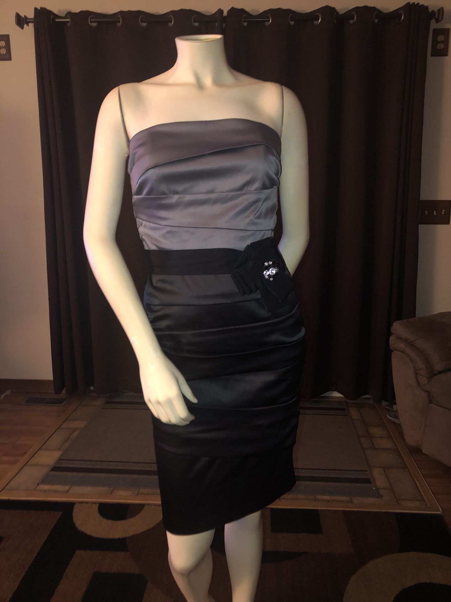 Womens Formal/Cocktail Dress