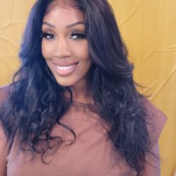 Hair Extensions Installer 