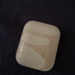 Apple AirPods 2nd Gen