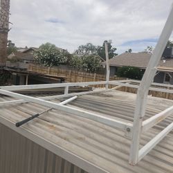 Toyota Truck Working Staff 