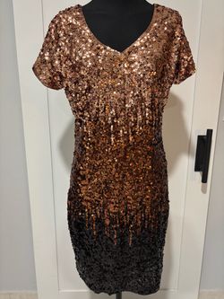 Evening / cocktail dress