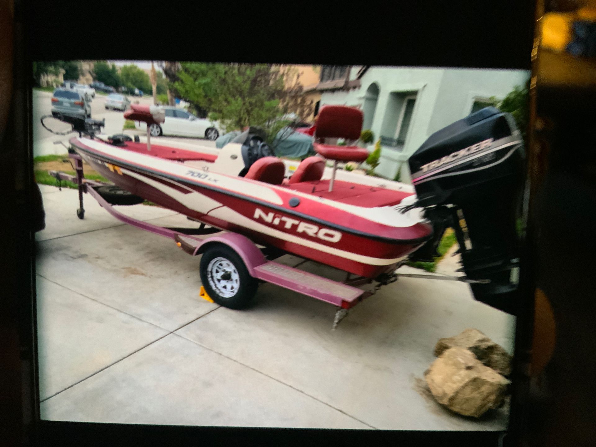 Bass Boat with Nitro trailer