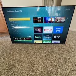 43 inch TV for sale brand new Roku