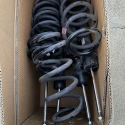 OEM 2022 Tesla Model 3 Shocks, struts and Springs 
