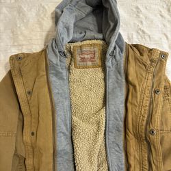 Levi’s Convertible Trucker Jacket 2 In 1 