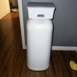 Diaper Genie And Wipe Holder