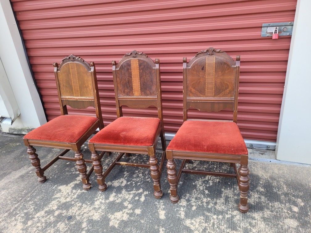 Set Of 3 English Antique Chairs 