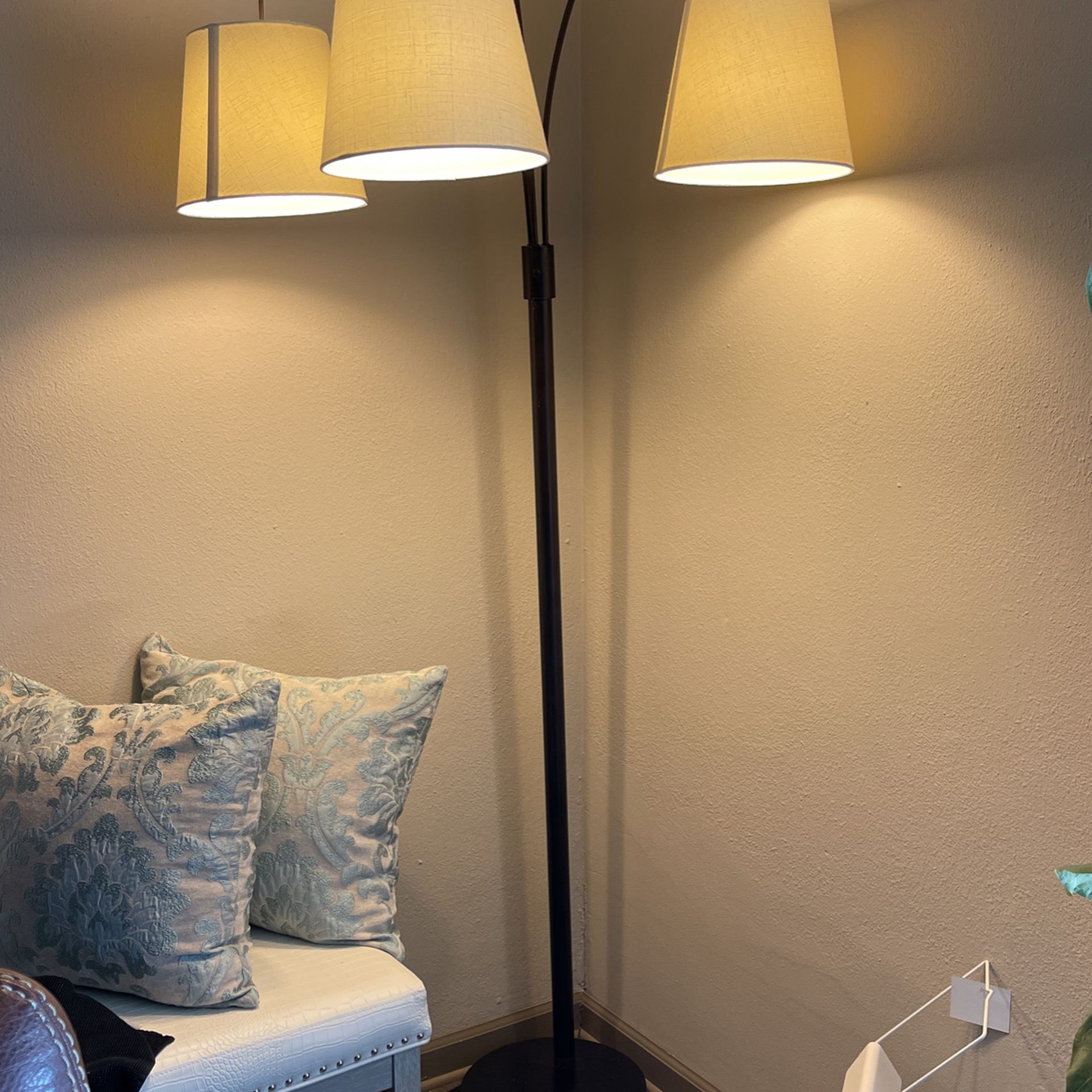 3 light floor lamp