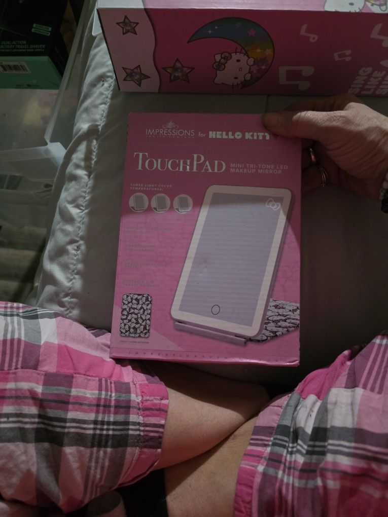 Hello Kitty Touch Pad Makeup Mirror