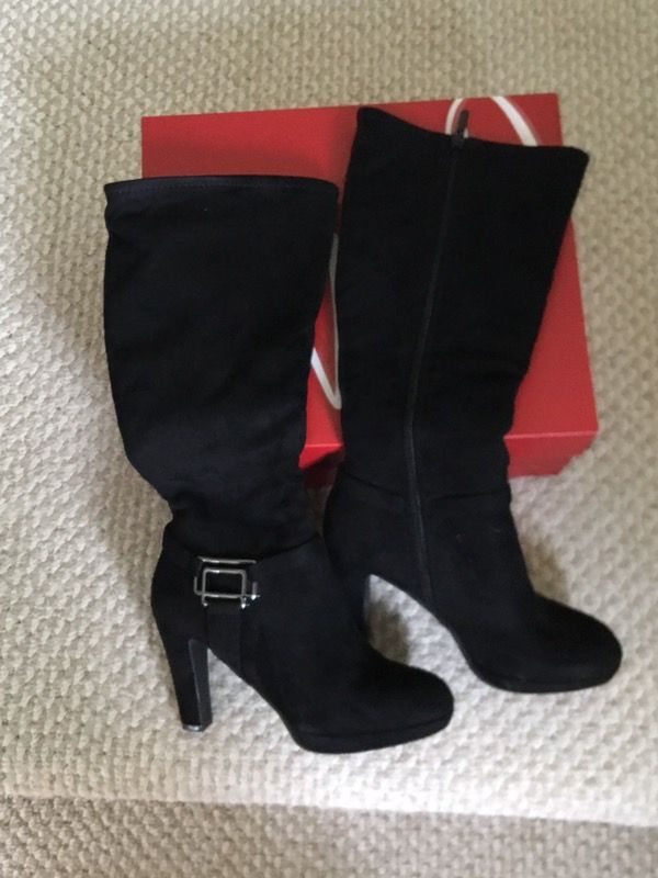 Women's black suede boots shoes 6.5