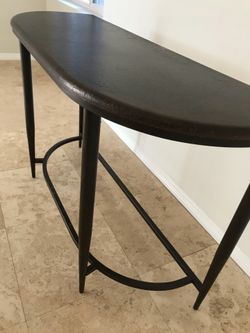 Metal table