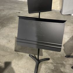 Sheet Music Stand