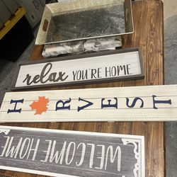 Home Decor Signs / Misc 
