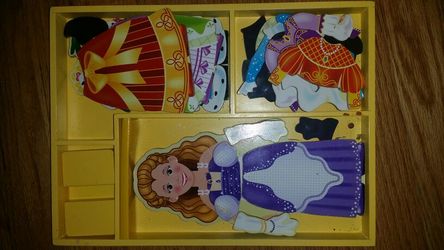 Melissa and Doug dress up princess