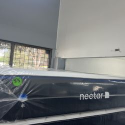 QUEEN SIZE NECTAR MATTRESS & BOX SPRING BED SET