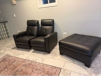Theater couches