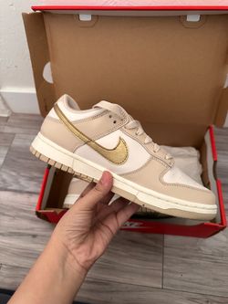 Used women Nike dunk lows