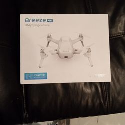 Yuneec Breeze 4K Drone