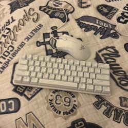Razor Keyboard 60% And Razer Mouse