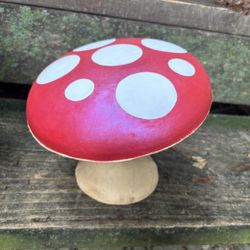 Concrete Mushroom 