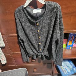 Brand New Old Navy Long Sleeve Very Soft Fabric Size Medium 8