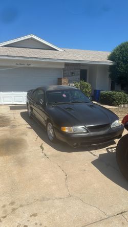 1998 Ford Mustang