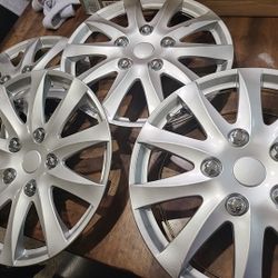 HUBCAP COVERS