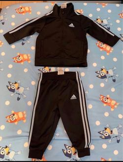 Toddlers adidas suit 12months