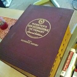 1939 Webster's 2nd edition antique dictionary book original classic