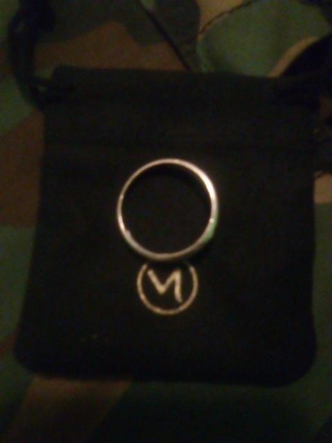 14kt White Gold Ring With Diamonds 