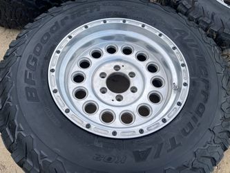 Rines 17x9 llantas 285 70R17 para ford f150