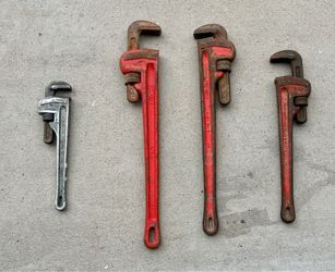 Ridgid 4 piece large pipe wrench set