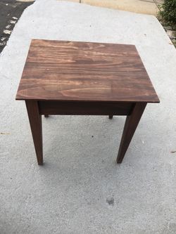 Very good condition hardwood table