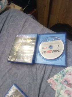 2 PS4 Games 