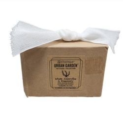 Aromatique Urban Garden White Amaryllis & Rosemary 2.7oz Thinking of You 2pk