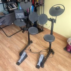 Yamaha DTX400K Electronic Drum Set