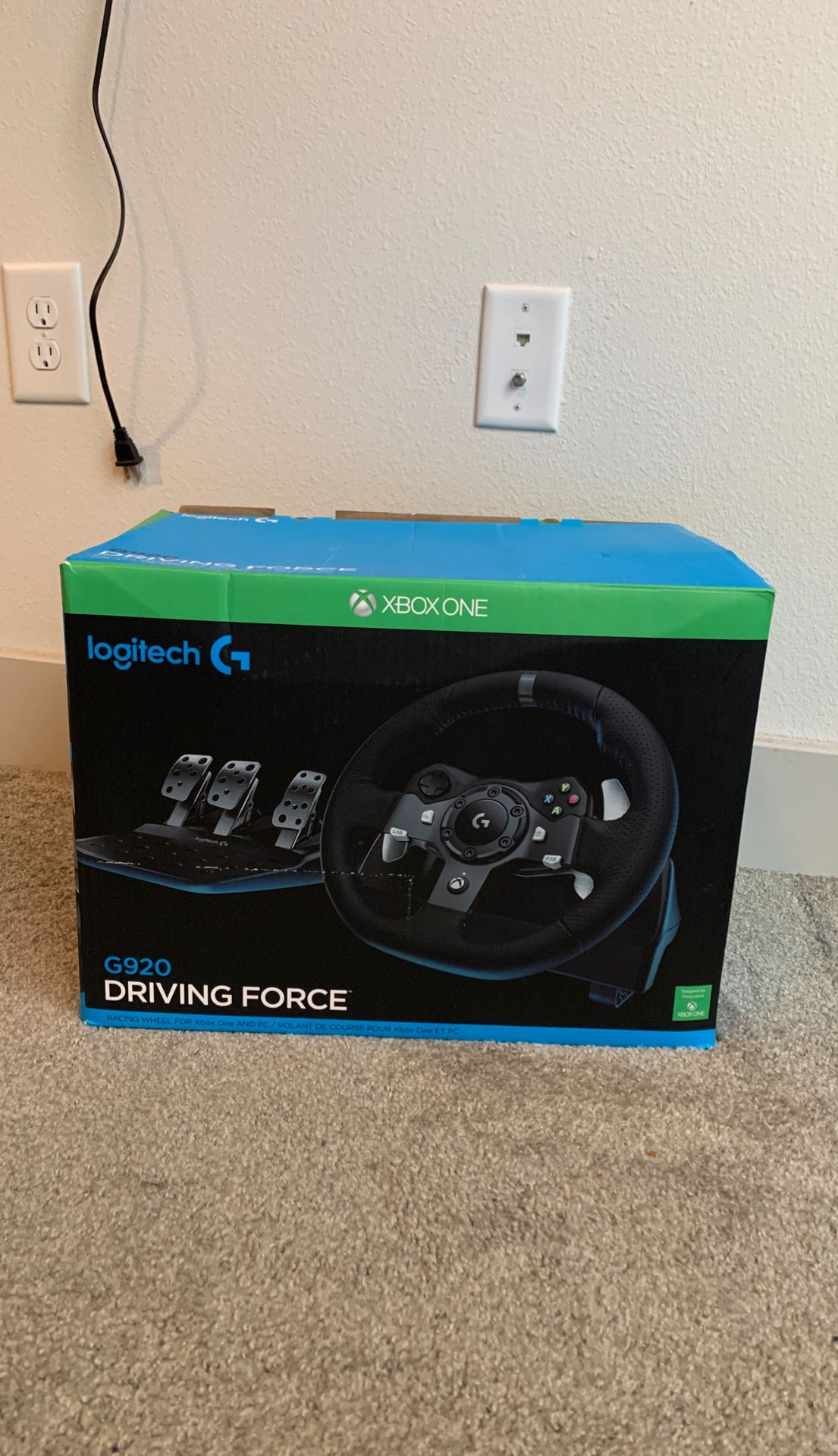 Xbox one Logitech G920 racing wheel new in box.