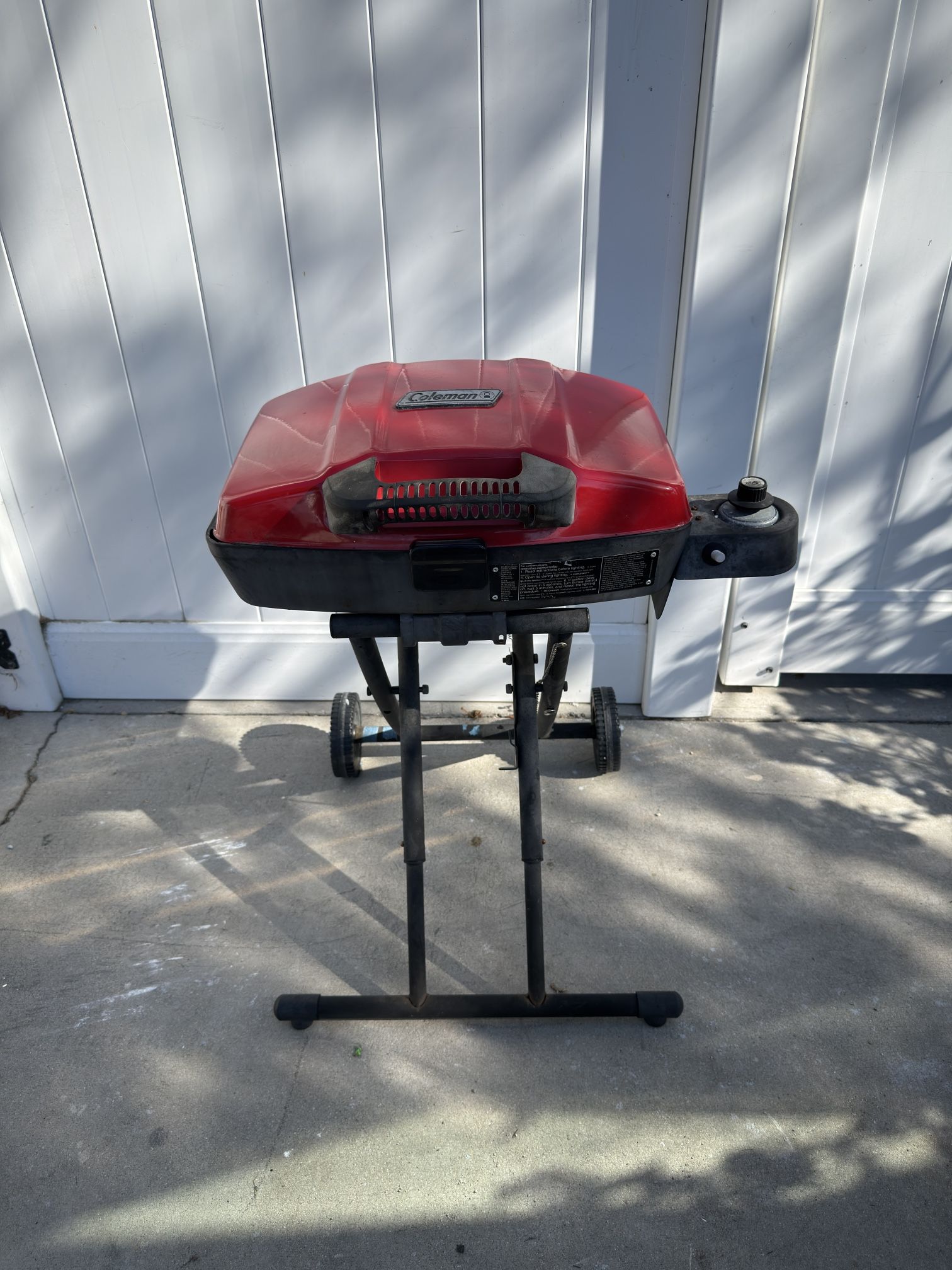 Coleman Road Trip Sportster Propane Gas Grill