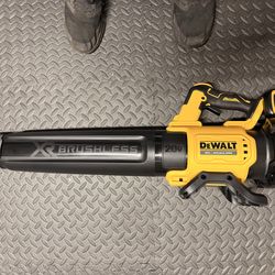 Dewalt Blower